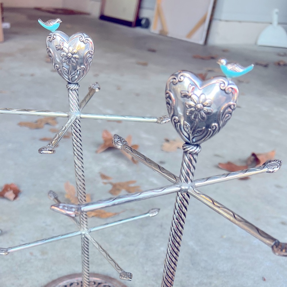 Bracelet stands